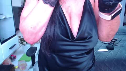 Monika online show from 02-09-25, 08:44