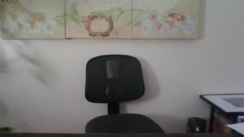 Snapshot of hairypussylover089 chatting on 01-21-25, 06:00 hairypussylover089 online show from 01-21-25, 06:00