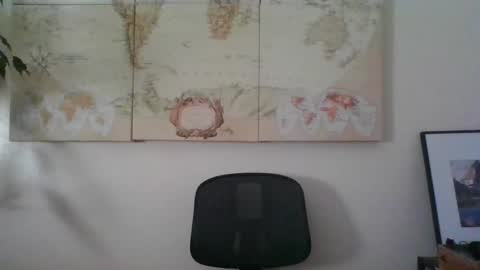 Snapshot of hairypussylover089 chatting on 02-12-25, 05:15 hairypussylover089 online show from 02-12-25, 05:15