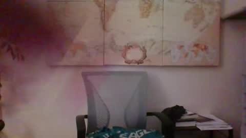 Snapshot of hairypussylover089 chatting on 10-28-25, 03:10 hairypussylover089 online show from 10-28-25, 03:10