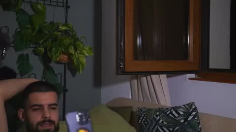 Snapshot of hairyrobxxx chatting on 09-13-25, 12:10 HairyRobXxX online show from 09-13-25, 12:10