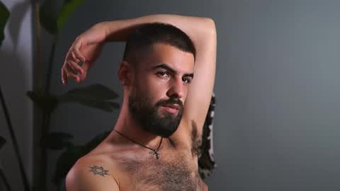 Snapshot of hairyrobxxx chatting on 09-17-25, 04:19 HairyRobXxX online show from 09-17-25, 04:19