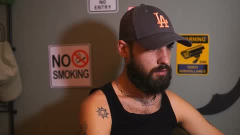 Snapshot of hairyrobxxx chatting on 11-22-25, 07:24 HairyRobXxX online show from 11-22-25, 07:24