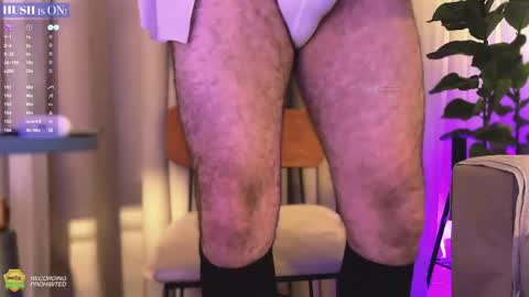 Snapshot of hairyxlmaster chatting on 03-19-26, 02:15 CASHMASTER CARLO online show from 03-19-26, 02:15