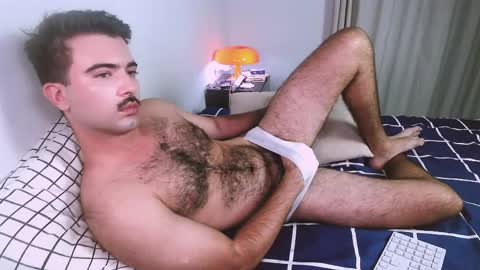 Snapshot of hairyzod chatting on 04-27-26, 09:02 Zod Bakcheia online show from 04-27-26, 09:02