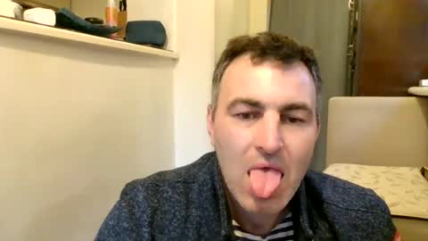 hakfin666 online show from 06-21-26, 04:04