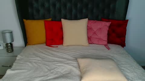 Rose online show from 01-29-25, 09:28