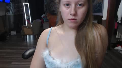 haleygss online show from 10-09-25, 01:25