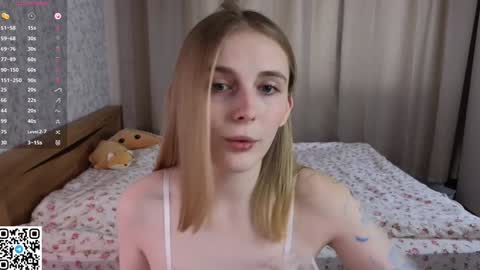 Snapshot of halie_cross chatting on 01-11-25, 06:03 Nellie online show from 01-11-25, 06:03