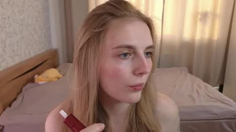 Snapshot of halie_cross chatting on 02-24-25, 04:38 Nellie online show from 02-24-25, 04:38