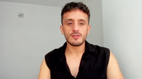 Snapshot of halle_1 chatting on 06-13-26, 07:12 halle_1 online show from 06-13-26, 07:12