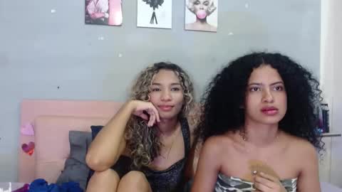 Snapshot of halle_bailey chatting on 03-01-25, 03:32 halle_bailey online show from 03-01-25, 03:32