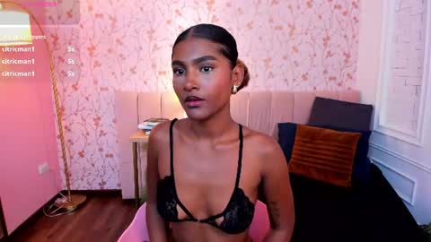Halley Lorens online show from 07-15-26, 07:30