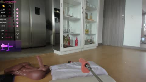 insta Laupalacio777Next stream 01th December online show from 12-03-25, 07:23