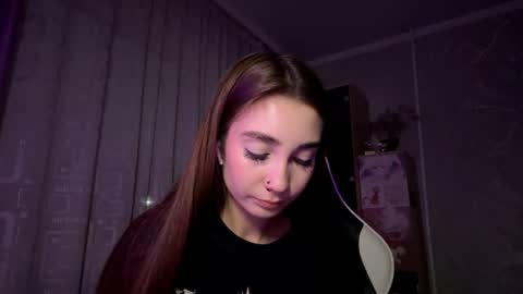 Snapshot of halliemcanaw chatting on 11-07-25, 07:58 Holly online show from 11-07-25, 07:58