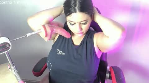 Hally  online show from 01-12-26, 04:18