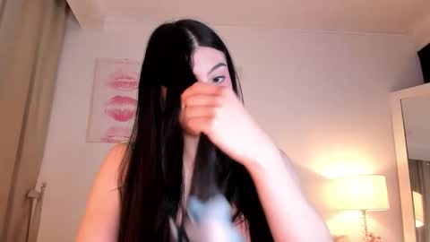 Halsey Maria online show from 09-12-25, 06:35