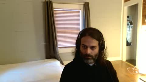 halycon2147818 online show from 12-22-25, 07:11