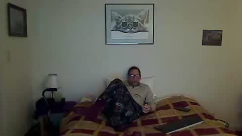 Snapshot of hammerthatthang73 chatting on 11-12-25, 06:58 hammerthatthang73 online show from 11-12-25, 06:58