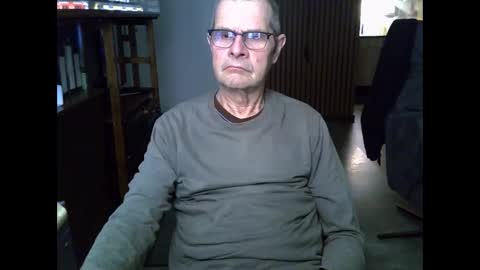 Snapshot of hamto65 chatting on 02-27-26, 09:04 Prefer men 80 online show from 02-27-26, 09:04