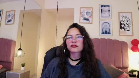 hanabie_ online show from 04-11-26, 03:22