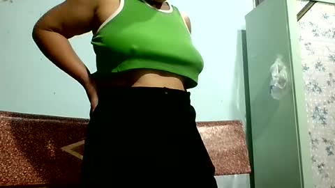 Snapshot of hanana_zz chatting on 06-23-26, 10:08 hanana_zz online show from 06-23-26, 10:08