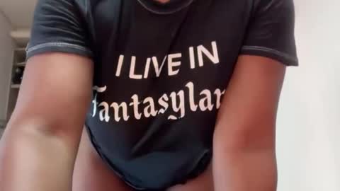 Snapshot of hanarousee chatting on 09-09-25, 01:16 Twtter  Onlyfns HanaRousee online show from 09-09-25, 01:16