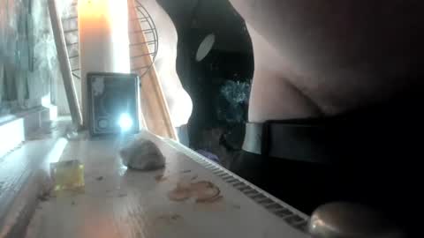 Snapshot of handncocknocum chatting on 12-27-24, 06:53 handncocknocum online show from 12-27-24, 06:53