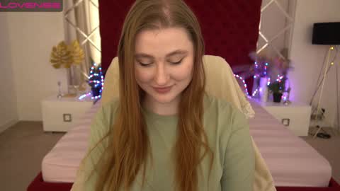 Snapshot of handsome_d_ chatting on 12-13-24, 08:26 Dayana online show from 12-13-24, 08:26