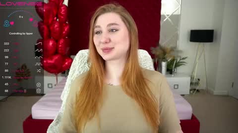 Snapshot of handsome_d_ chatting on 02-21-25, 10:48 Dayana online show from 02-21-25, 10:48