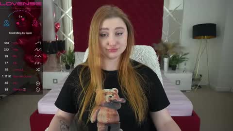 Snapshot of handsome_d_ chatting on 02-27-25, 09:47 Dayana online show from 02-27-25, 09:47