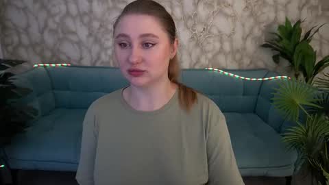 Snapshot of handsome_d_ chatting on 10-18-25, 05:54 Dayana online show from 10-18-25, 05:54