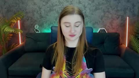 Snapshot of handsome_d_ chatting on 11-17-25, 06:52 Dayana online show from 11-17-25, 06:52