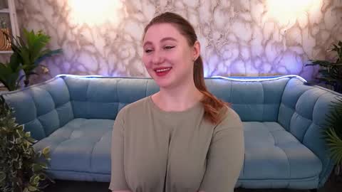 Snapshot of handsome_d_ chatting on 11-22-25, 07:07 Dayana online show from 11-22-25, 07:07