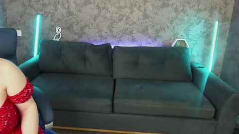 Snapshot of handsome_d_ chatting on 04-26-26, 05:49 Dayana online show from 04-26-26, 05:49