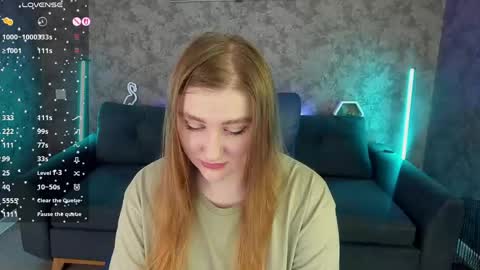 Snapshot of handsome_d_ chatting on 05-10-26, 05:34 Dayana online show from 05-10-26, 05:34