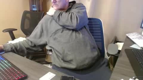 Snapshot of handsome_guy4u chatting on 03-29-26, 03:28 handsome_guy4u online show from 03-29-26, 03:28