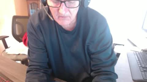 Snapshot of handsome_guy4u chatting on 04-01-26, 03:53 handsome_guy4u online show from 04-01-26, 03:53