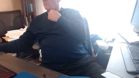 Snapshot of handsome_guy4u chatting on 04-22-26, 07:59 handsome_guy4u online show from 04-22-26, 07:59