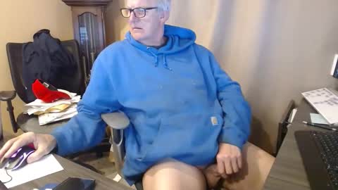 Snapshot of handsome_guy4u chatting on 05-04-26, 03:57 handsome_guy4u online show from 05-04-26, 03:57