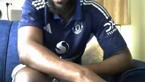 handsome king online show from 10-30-25, 11:55