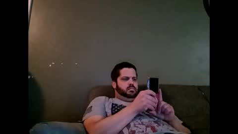 Snapshot of handsomedaddy198923 chatting on 10-13-25, 02:55 handsomedaddy198923 online show from 10-13-25, 02:55