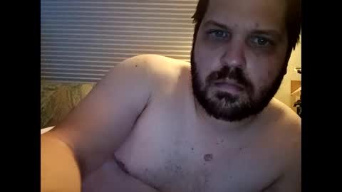 Snapshot of handsomedaddy198923 chatting on 10-20-25, 07:31 handsomedaddy198923 online show from 10-20-25, 07:31