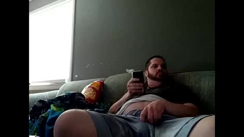 Handsomedaddy198923 online show from 04-21-26, 06:55