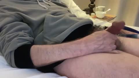 Snapshot of handsomeone6969 chatting on 02-08-26, 06:06 Handsomeone6969 online show from 02-08-26, 06:06