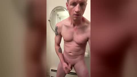 Snapshot of handsomerob42 chatting on 07-17-26, 04:12 handsomerob42 online show from 07-17-26, 04:12