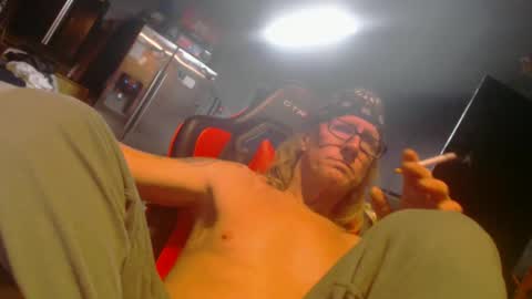 Handystudman online show from 01-01-25, 12:44