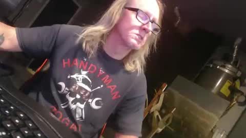 Handystudman online show from 01-11-25, 02:47