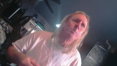 Handystudman online show from 02-24-25, 10:58