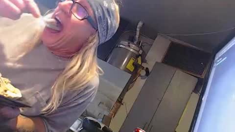 Handystudman online show from 11-07-25, 10:48